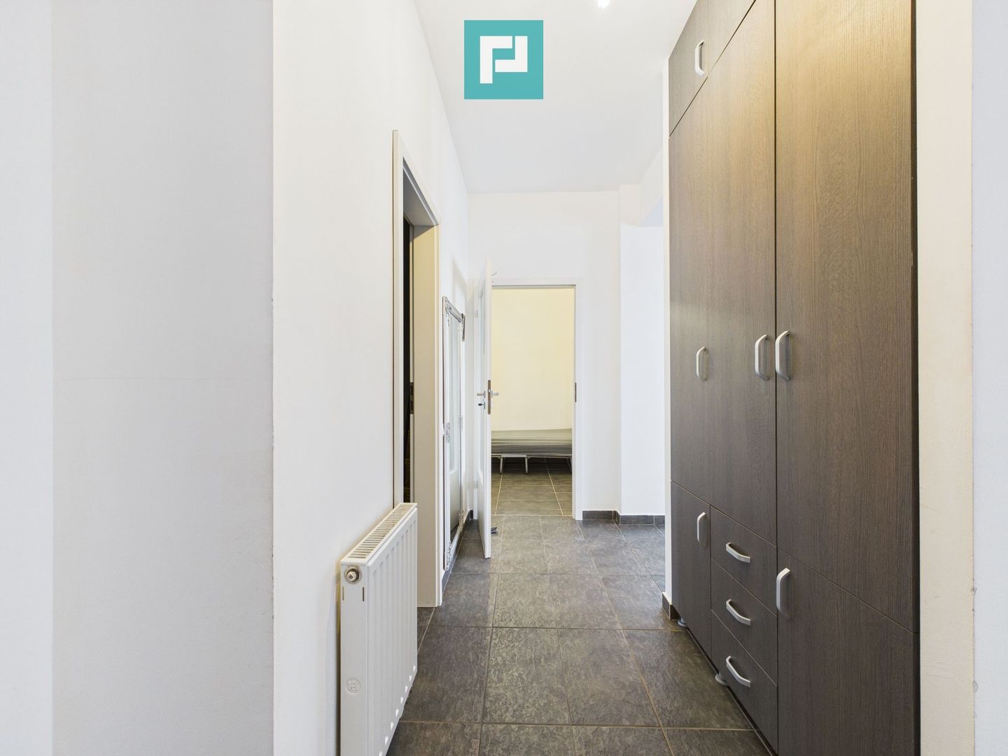 De închiriat apartament cu 3 camere la ARED Uta! - Poză 14