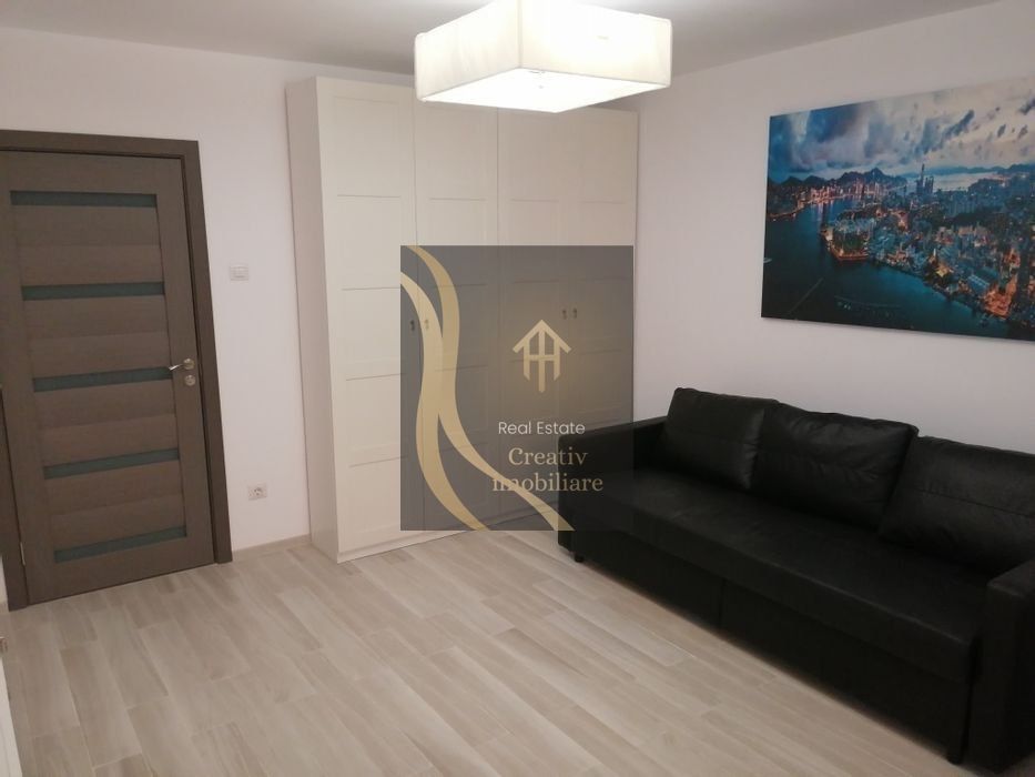 Garsoniera Titan - Poză 1