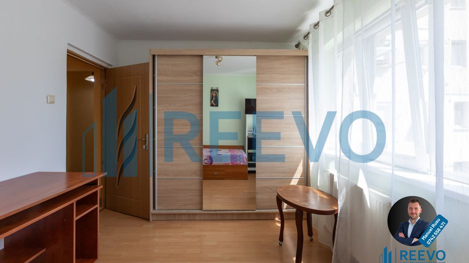 Apartament cu 3 camere decomandat, Narcisa, Bacâu - Poză 15