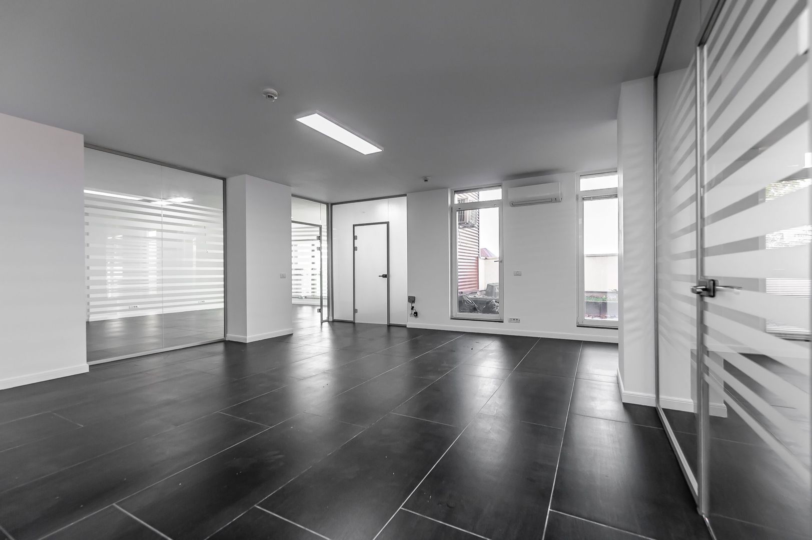 Exclusivitate si prestigiu: Spatiu de birouri premium ultracentral - Poză 6