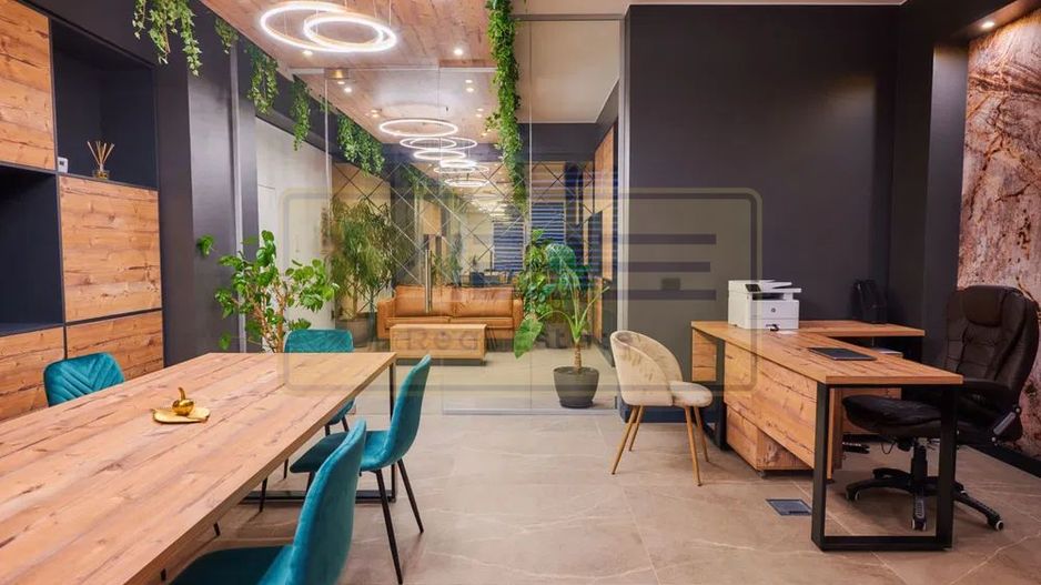 Palas Mall- Sf. Lazar-Spatiu office Premium ! COMISION 0 % - Poză 1