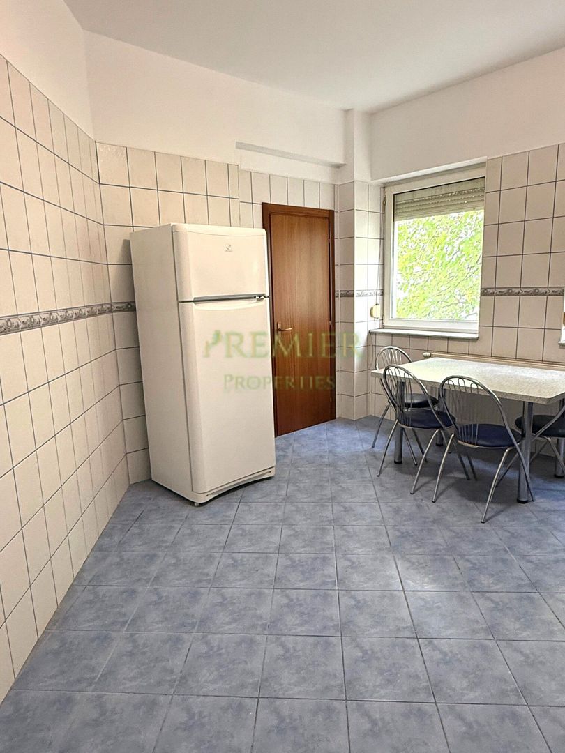 APARTAMENT NEMOBILAT CU 3 CAMERE | REZIDENTIAL | BIROURI | LOC DE PARCARE INCLUS - Poză 7