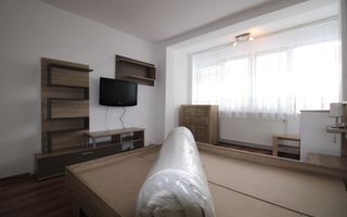 Zona Dacia, decomandat, centrala proprie, clima - Poză 8