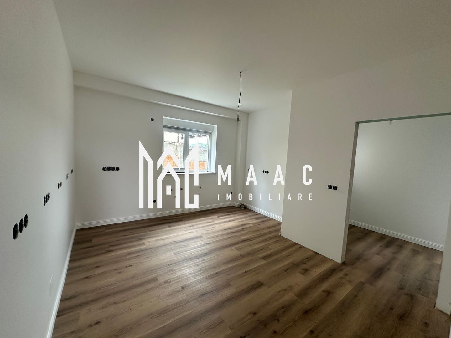 Casa moderna | 5 Camere | 245 MPU | Cisnadie - Poză 3