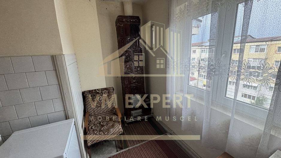 APARTAMENT 2 CAMERE 2 BALCOANE ETAJ 4 GRUI CAMPULUNG - Poză 16