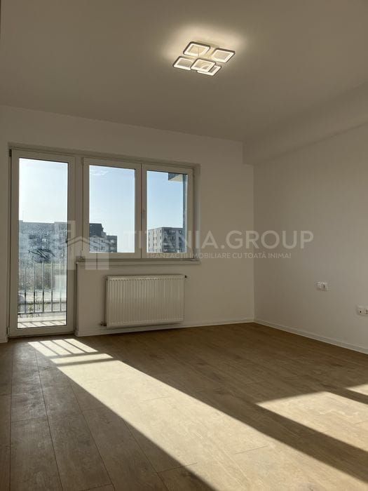 Apartament 3 camere, decomandat, 80 mp utili + 2 terase - Zona Coresi - Poză 3