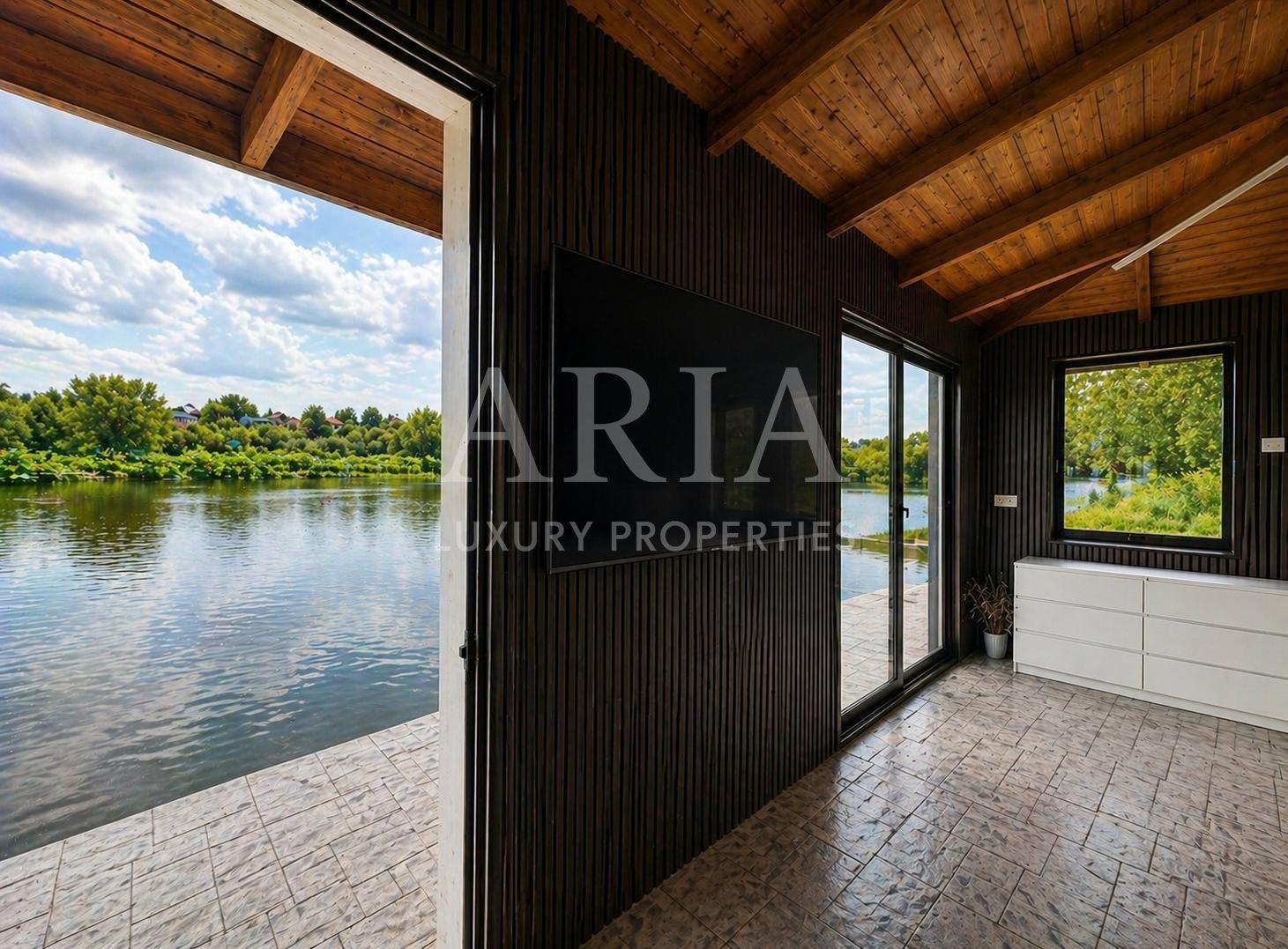 SNAGOV VILA | 36m DESCHIDERE LA LAC | PONTON 250mp | JACUZZI | SPA | BOWLING - Poză 28