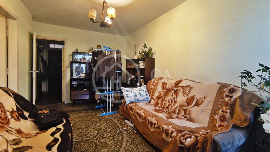 Apartament cu 2 camere de vanzare in zona Centrala, Oradea - Poză 2