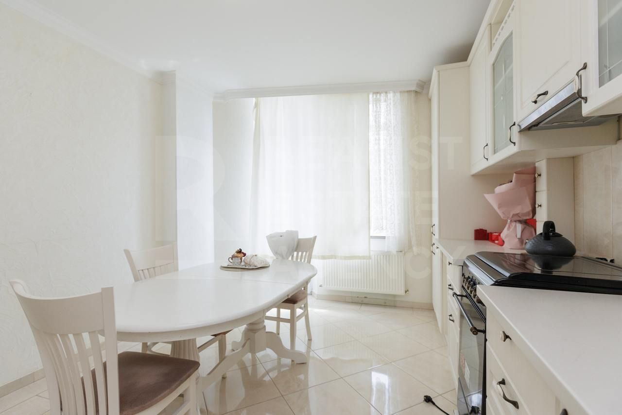 Vânzare, apartament, 2 camere , str. Alba Iulia, Buiucani - Poză 4