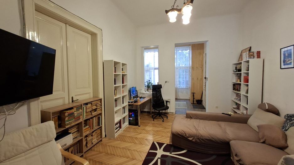 Apartament generos 4 camere la 5 minute de Piața Victoriei - Poză 2