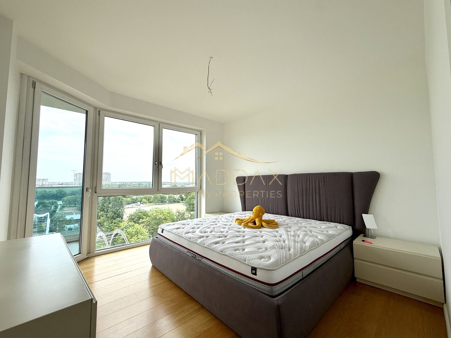 Apartament cu 4 camere  *122mp* / 1 Parcare Subetarana / Floreasca - Lake View - Poză 13