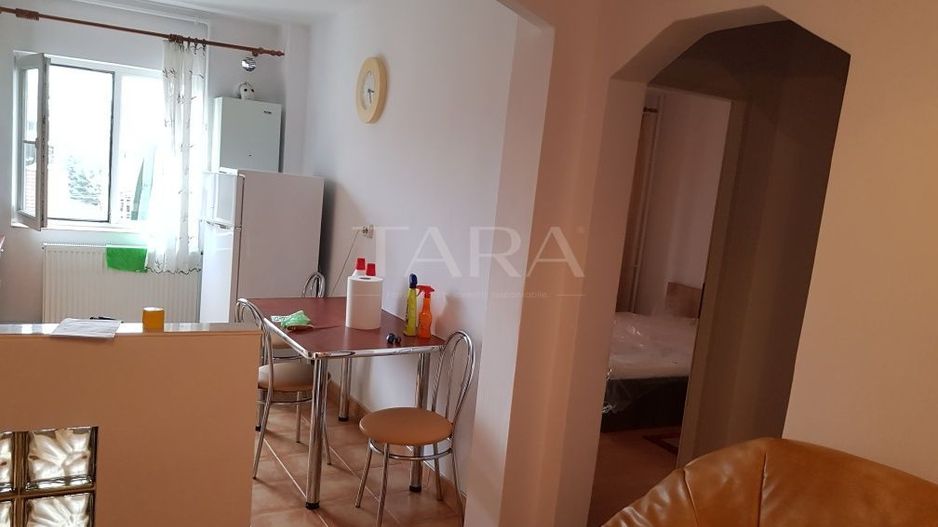 Apartament 2 camere decomandat – balcon generos, zonă Aurel Vlaicu. - Poză 4