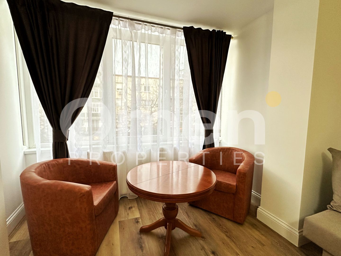 Ultracentral apartament 3 camere de inchiriat - Poză 4