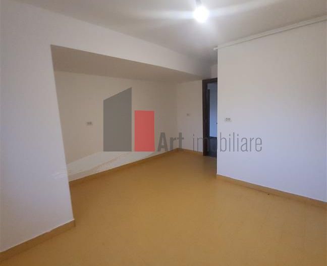 Apartament 3 camere Vitan metrou Mihai Bravu - Poză 8
