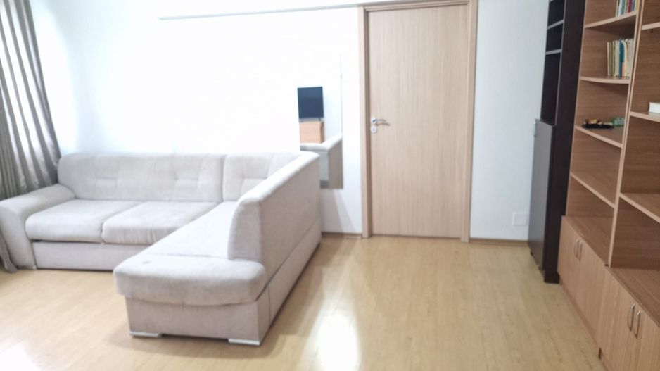 Inchiriez apartament 2 camere, Tineretului, mobilat, AC, metrou- 1 min - Poză 1