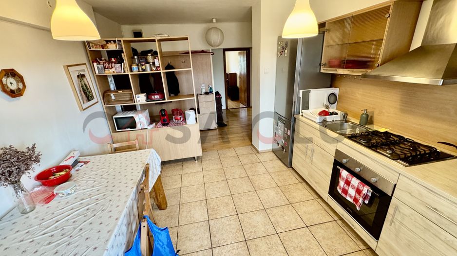 Apartament cu 3 camere, zona Big Belly / Platinia ! - Poză 5