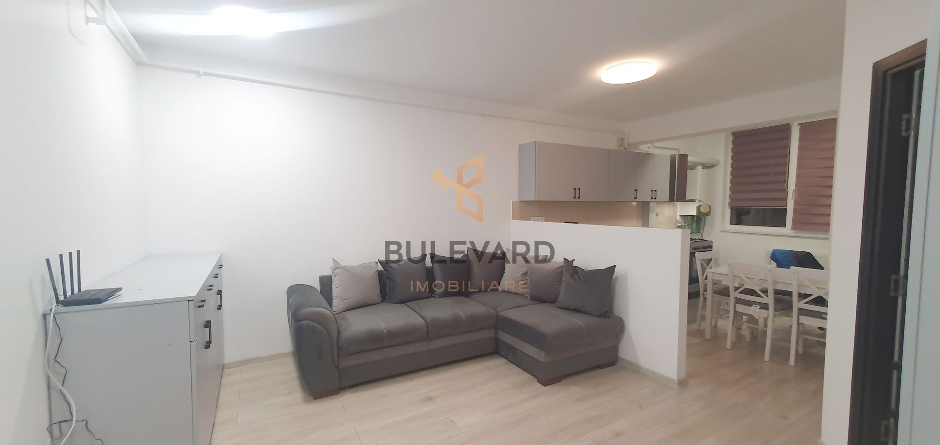 Apartament cu 2 camere + parcare, zona strazii Florilor! - Poză 2