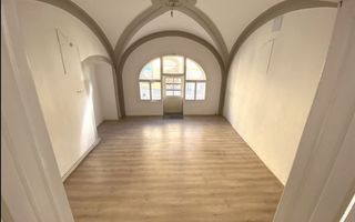 Spatiu comercial | Parter | 75 MPU | Vitrină stradală | Ultracentral - Poză 3