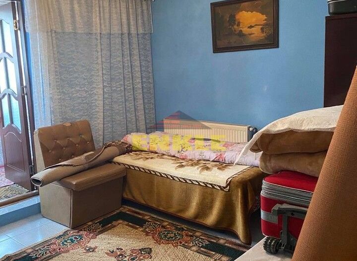 Casa , D+P+1, teren 300 mp, zona Imparat Traian,pret 150000 Euro - Poză 6