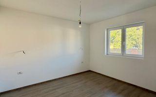 Casa individuala I 3 camere I 480 mp teren I Sanmihaiu Roman - Poză 4