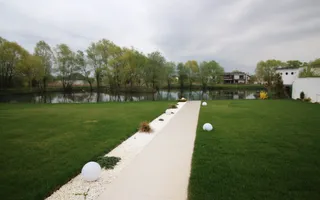 Casă / Vilă cu 8 camere de vânzare în zona Est - Poză 18