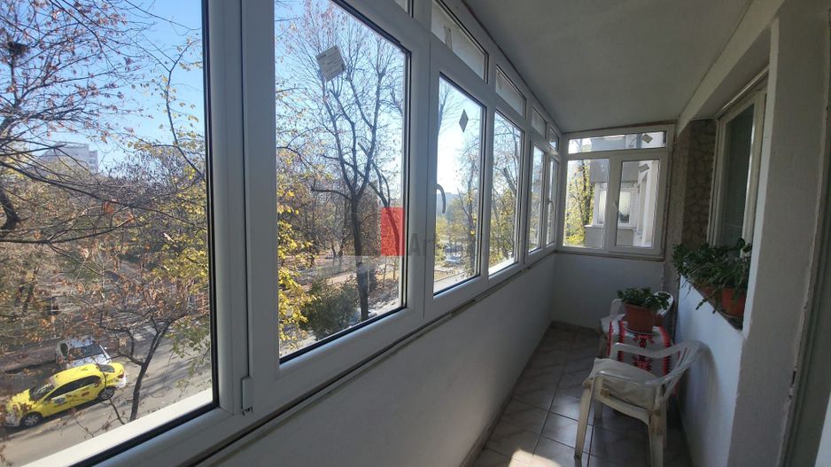 Apartament 3 camere transformat in 2 camere Titan - Poză 18