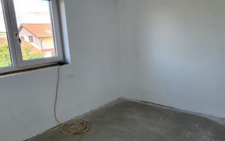 Casa Individuala-spatioasa in Orizont - Poză 7