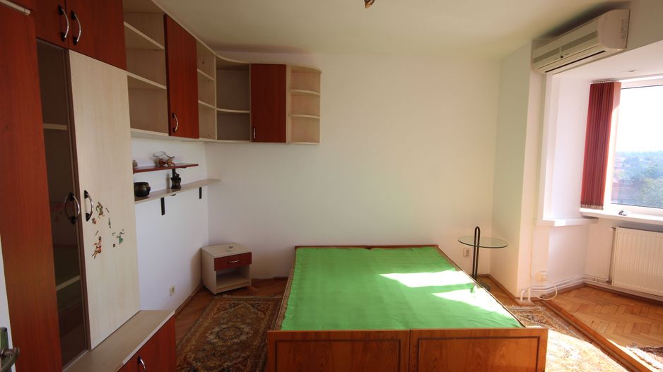 Spatios cu priveliste deosebita - Poză 4