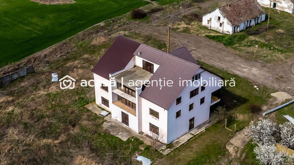 Clădire tip birouri/casă persoane vârstnice cu 3445 mp teren - Poză 1
