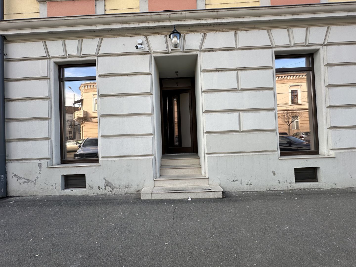 Spaţiu comercial 150 mp - Poză 1