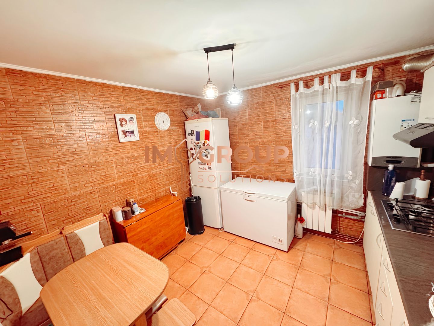 Apartament cu 3 camere - 75 Mp - Zona Tatarasi - Poză 4