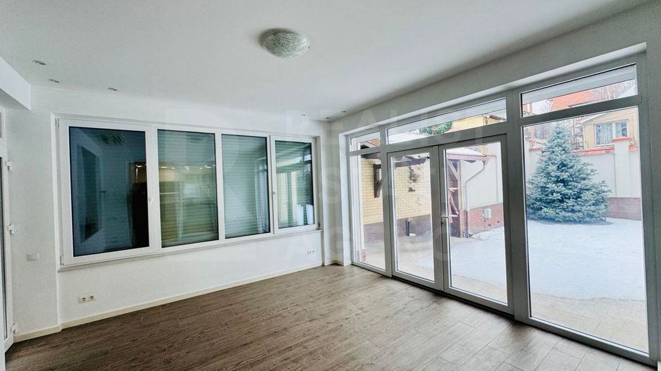 Chirie, casă, 5 camere, str. Frumoasa, Centru - Poză 5