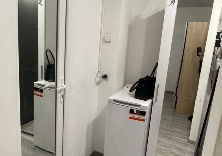 Spitalul Judetean | 1 Camera | Etaj intermediar | Renovat | Mobilat-Utilat - Poză 6