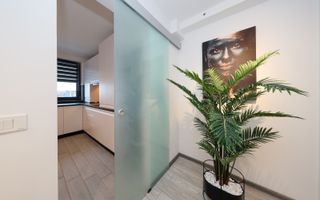 Apartament 2 camere,80 mp utili+parcare subterana-Coresi - Poză 3