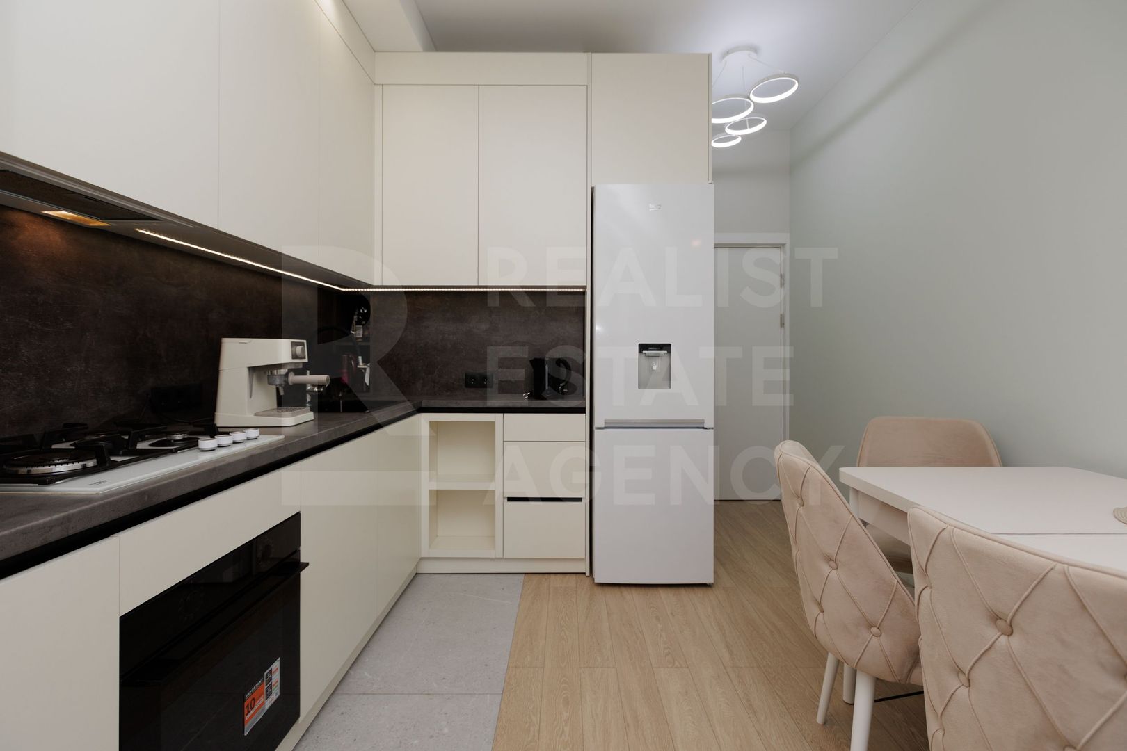Vânzare, apartament, 2 camere, str. Drumul Taberei, Buiucani - Poză 1