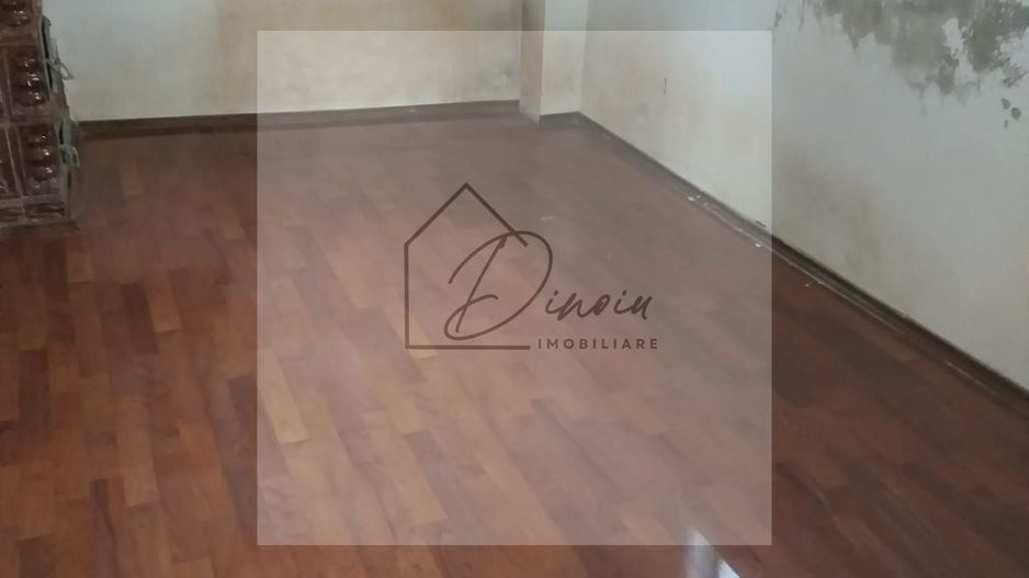 Busteni Casa 5camere si teren 494mp Castelul Cantacuzino langa padure - Poză 14