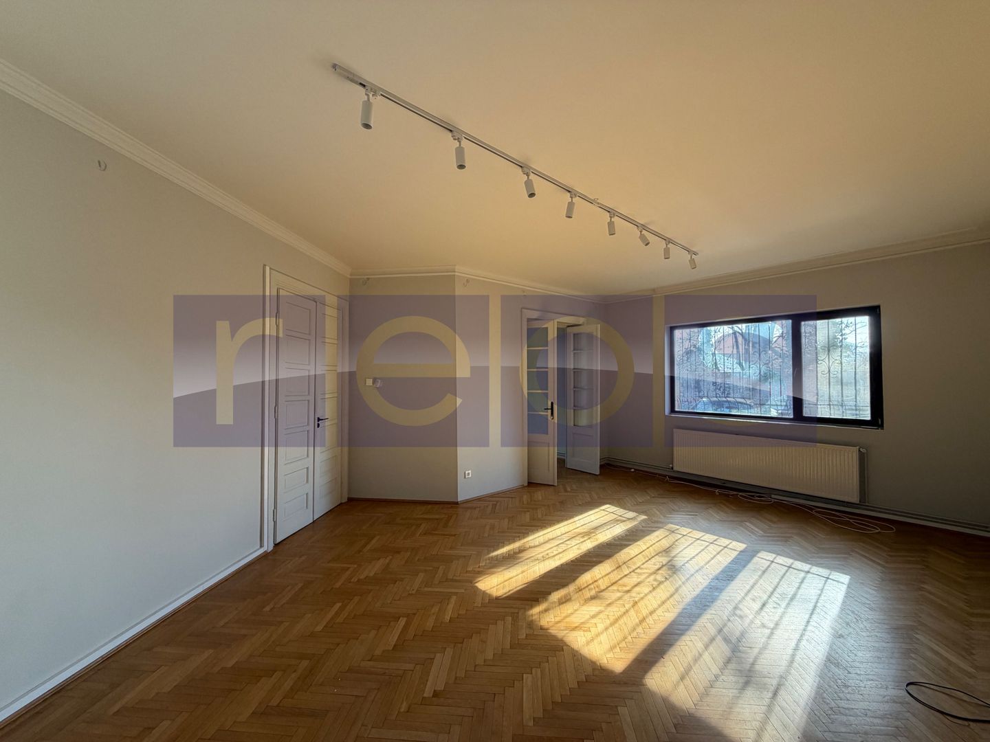 INCHIRIERE PARTER VILA DEOSEBITA 75MP | FLOREASCA | IDEAL BIROU-SALON - Poză 2