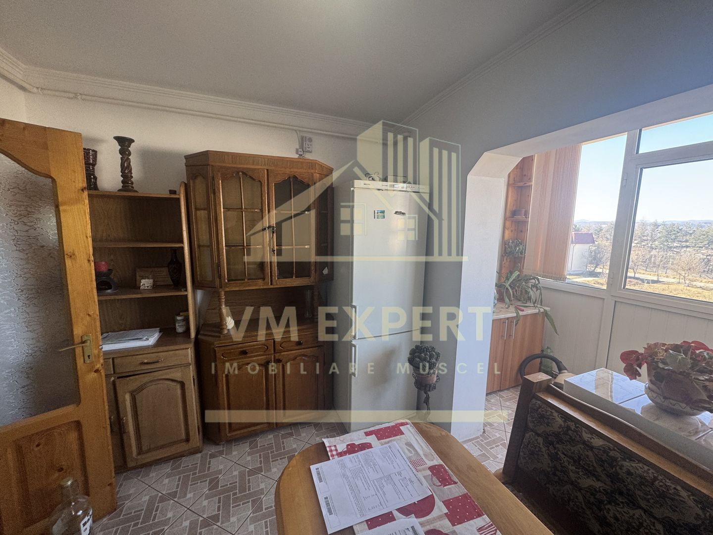 APARTAMENT 3 CAMERE ETAJ 4 GRUI CAMPULUNG - Poză 7