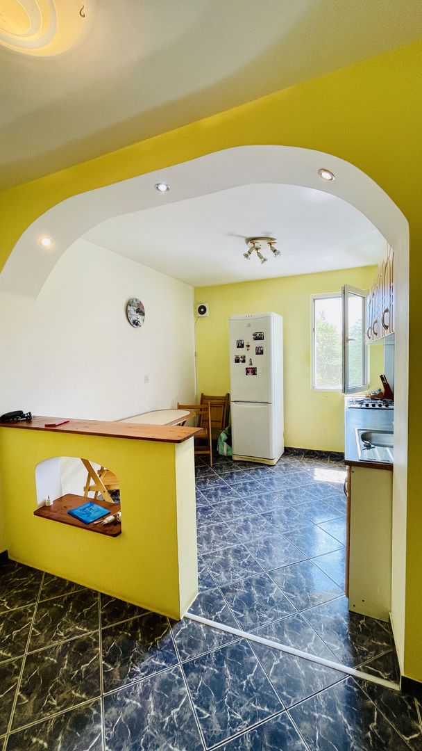 3 Camere | Parc Ior | Liviu Rebreanu | Titan |  Biserica - Poză 11