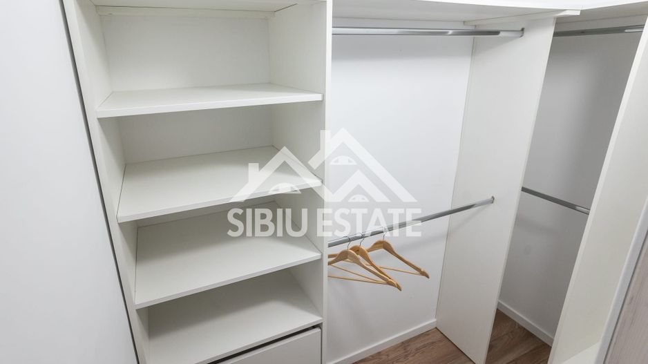 Apartament de inchiriat 3 camere cu grădină-Zona Calea Cisnadiei - Poză 10