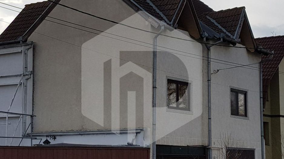 Casa individuala - 146mpu - Gara Mica - 2 Corpuri - Garaj - Curte - Poză 4