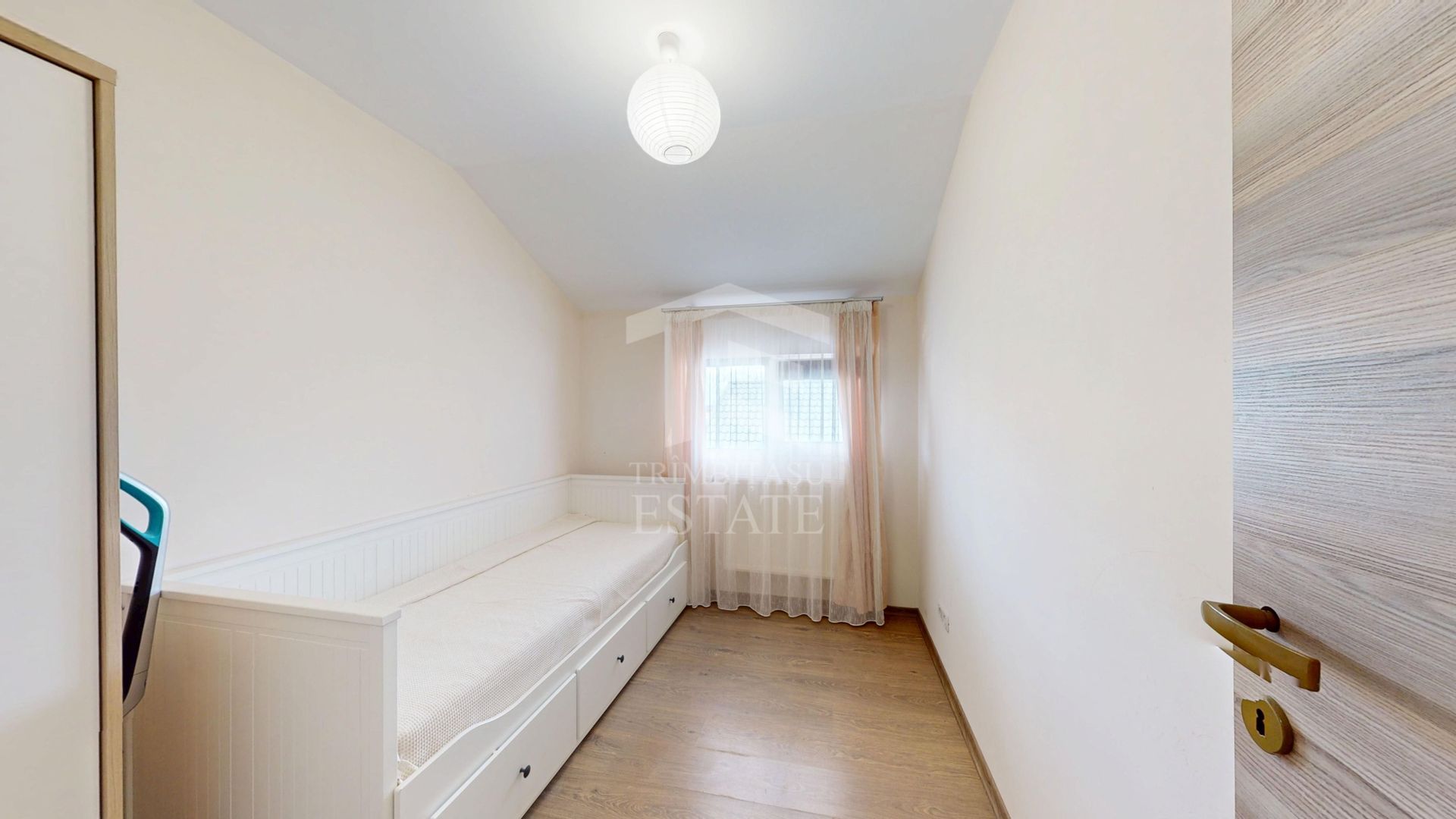 Vila Cernica 4 camere 3 bai,3 terase - Poză 19