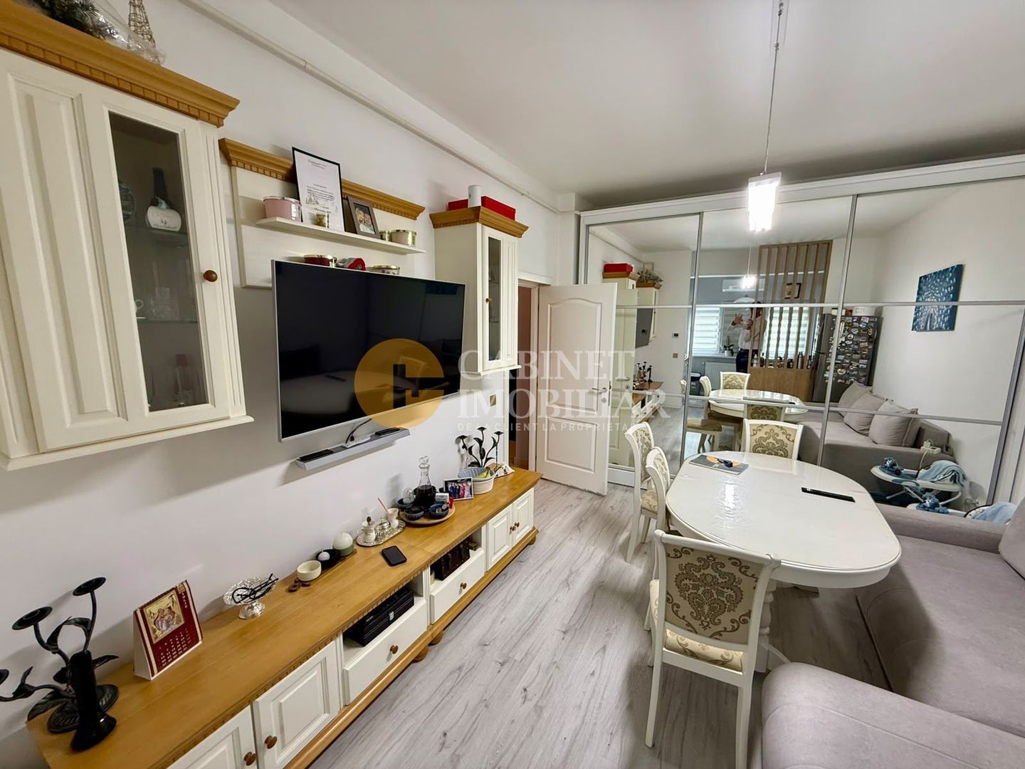 3 CAMERE DECOMANDAT-- MOBILAT+ UTILAT-- ROND PACURARI - Poză 3