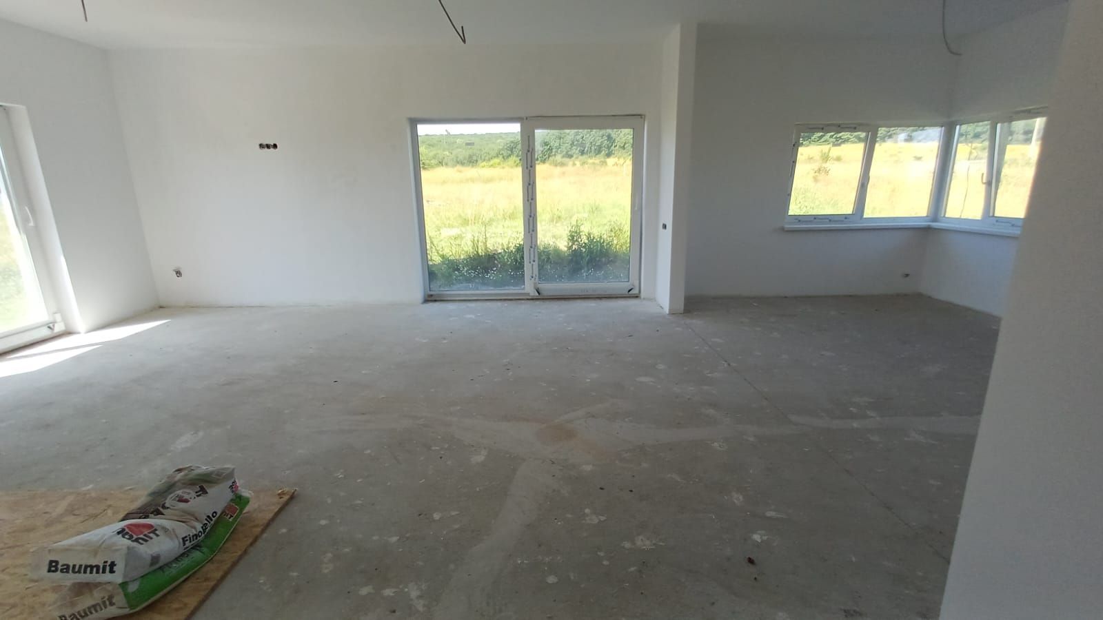 Casă individuală - Corunca-1460 mp teren - Poză 8