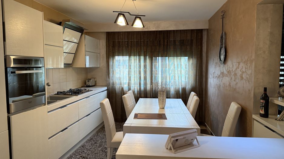 Casă 4 dormitoare | 230 MP | Central | Mobilată & Utilată | 280.000 € - Poză 51