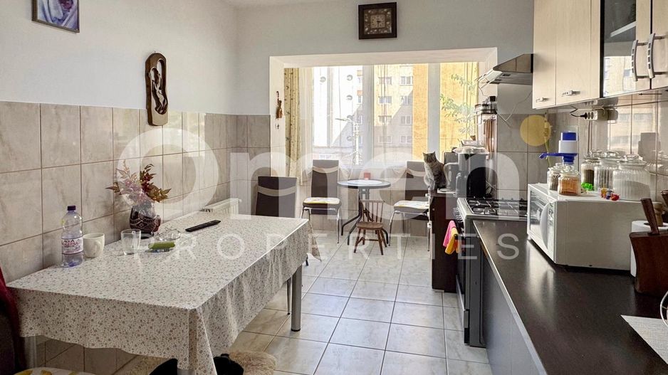 Apartament 3 camere de vânzare | etaj 2 | Bulevardul Traian - Poză 6
