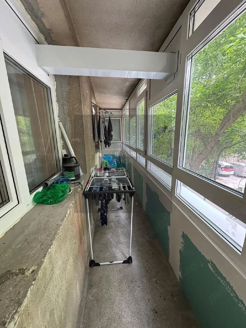 OCAZIE APARTAMENT 2 CAMERE METROU SUDULUI - Poză 3