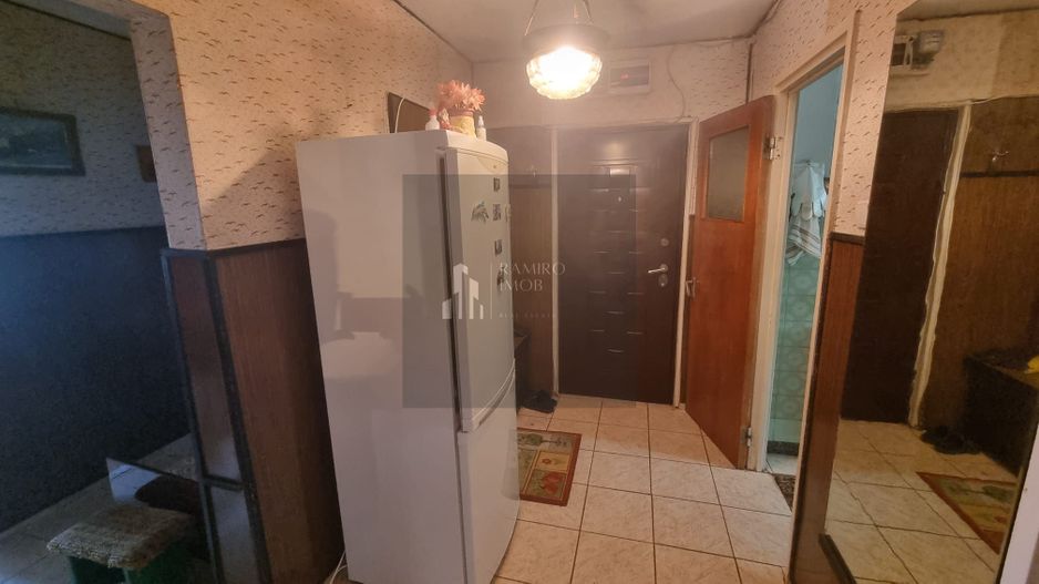 Apartament 4 camere Brancoveanu decomandat - Poză 6