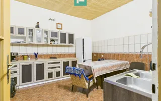 CONAC IMPRESIONANT ÎN GHIOROC - Poză 49
