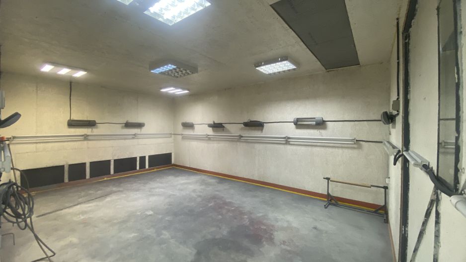 Oportunitate investitie! Vanzare spatiu comercial-Targoviste - Poză 1